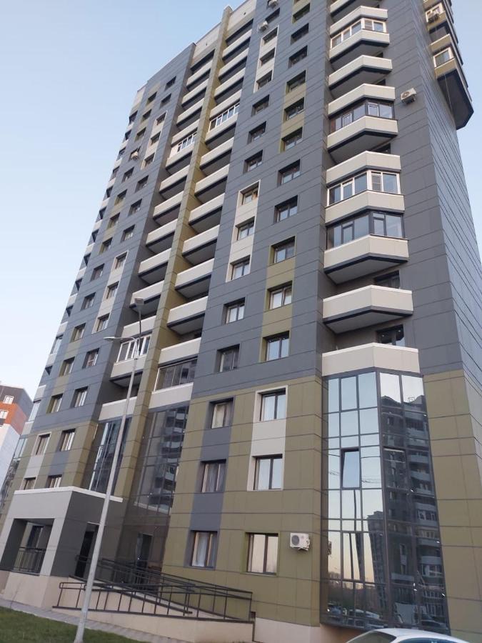 1 Комнатная Драмтеатр 1Bedroom Apartment Öskemen Bagian luar foto