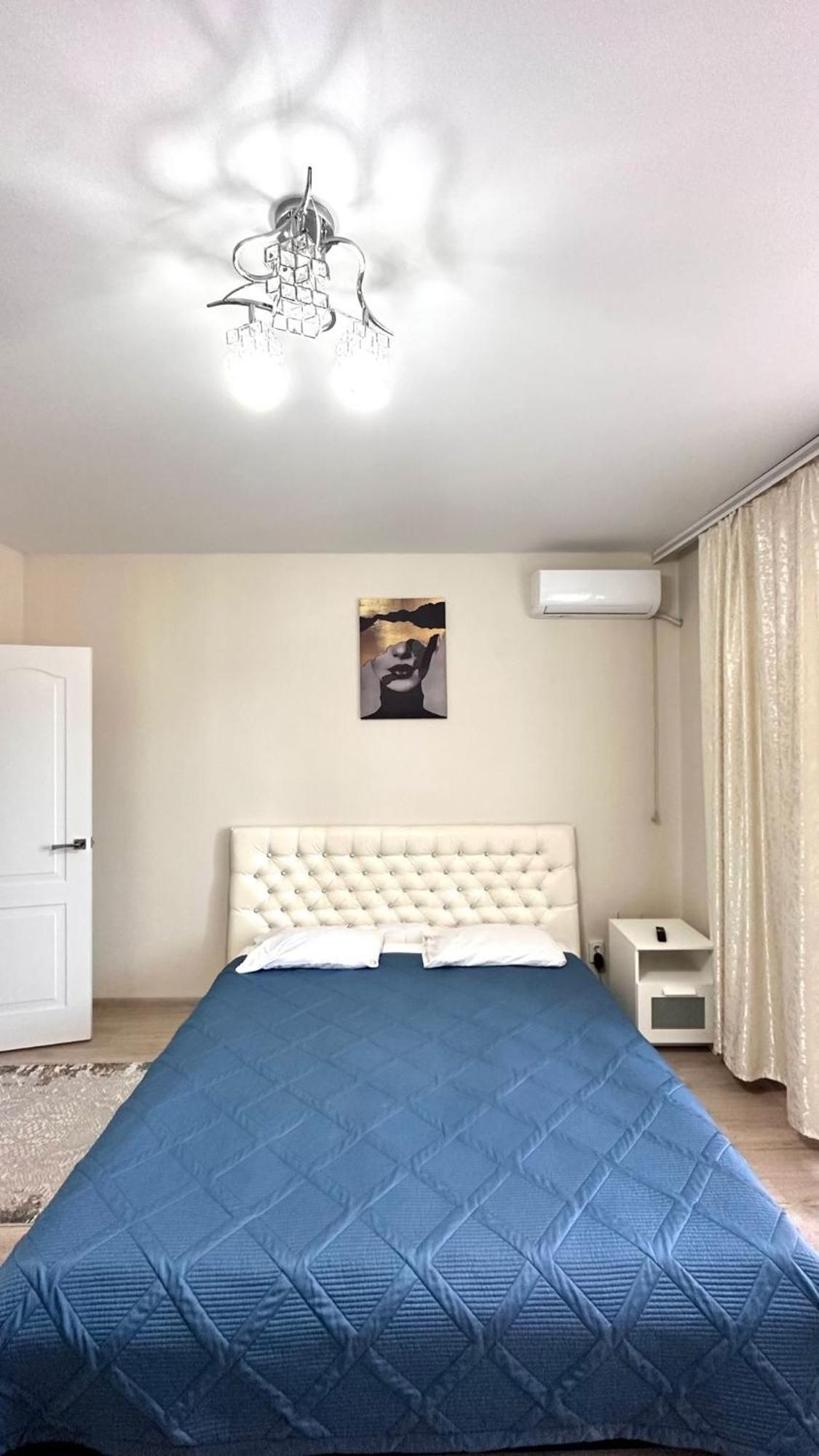 1 Комнатная Драмтеатр 1Bedroom Apartment Öskemen Bagian luar foto